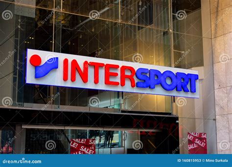 intersport clothing